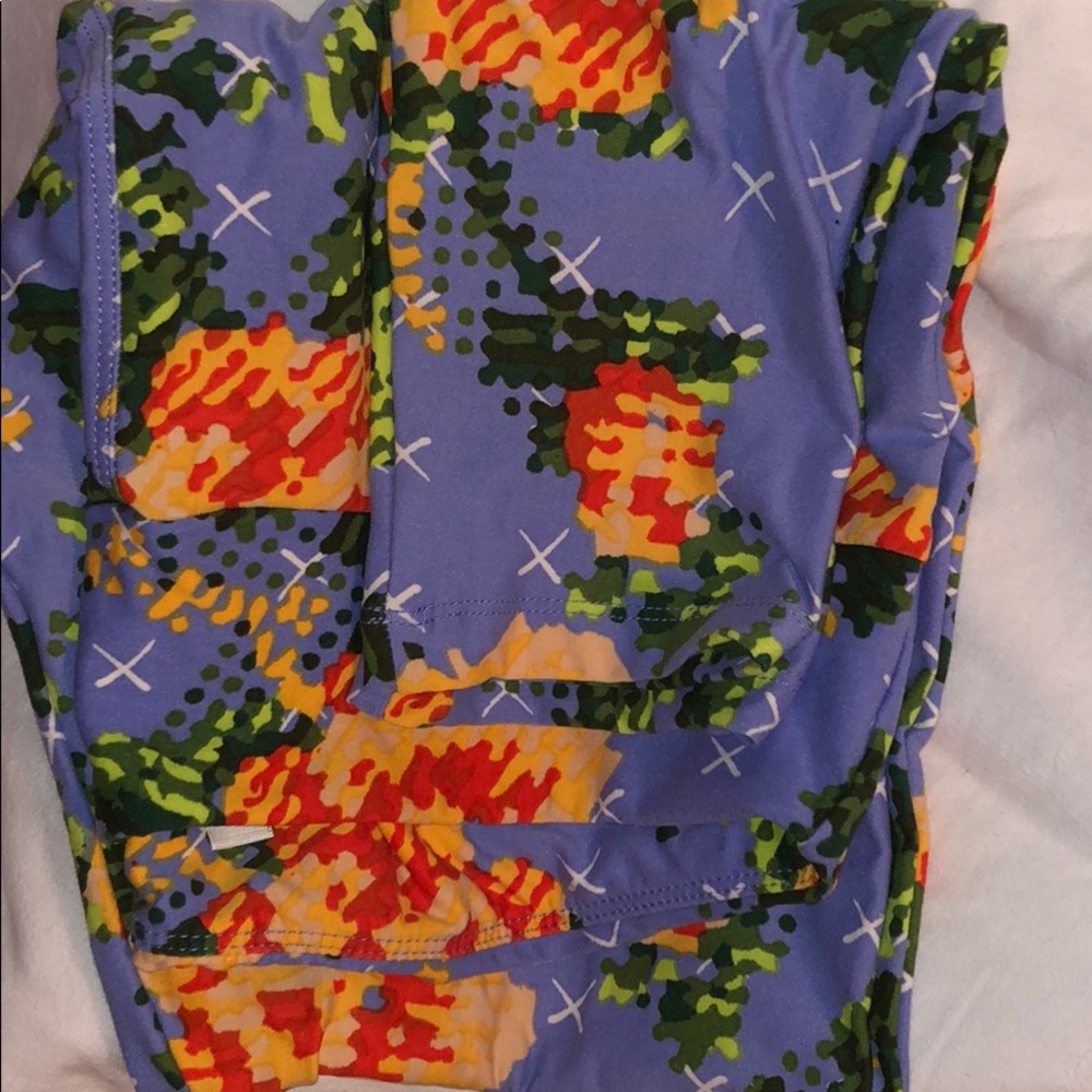 NWOT TC LuLaRoe Leggings TC